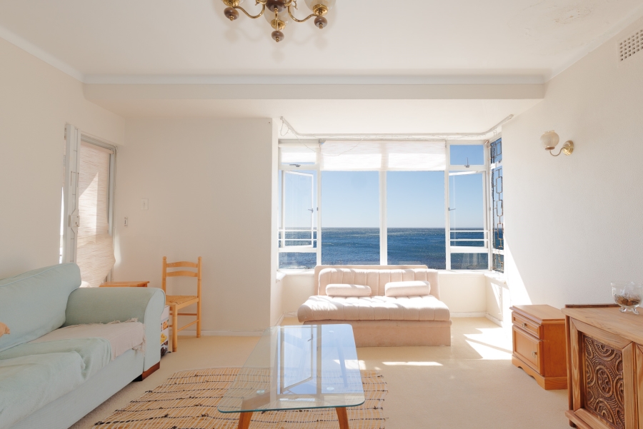 2 Bedroom Property for Sale in Sea Point Western Cape